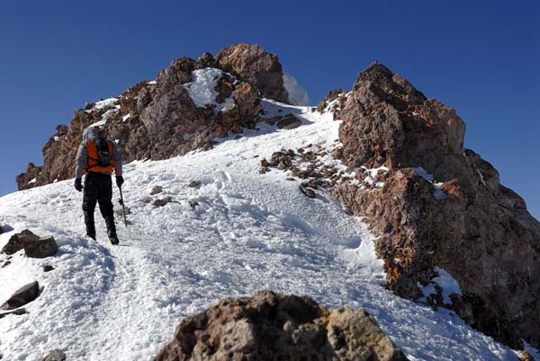 Climber nearing the summit of Mt Shasta